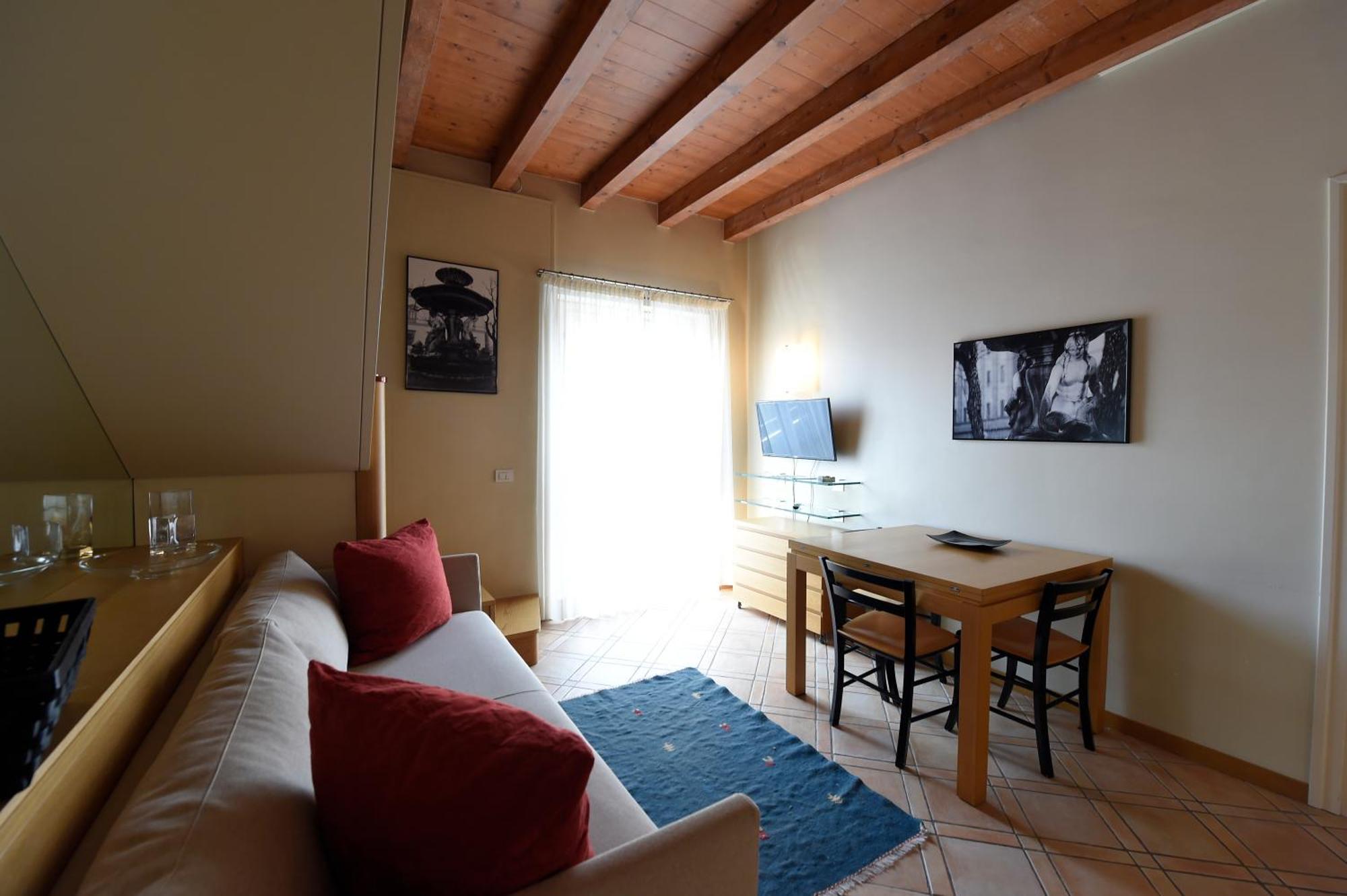 Ascanio Sforza - Suites & Apartments มิลาน ห้อง รูปภาพ