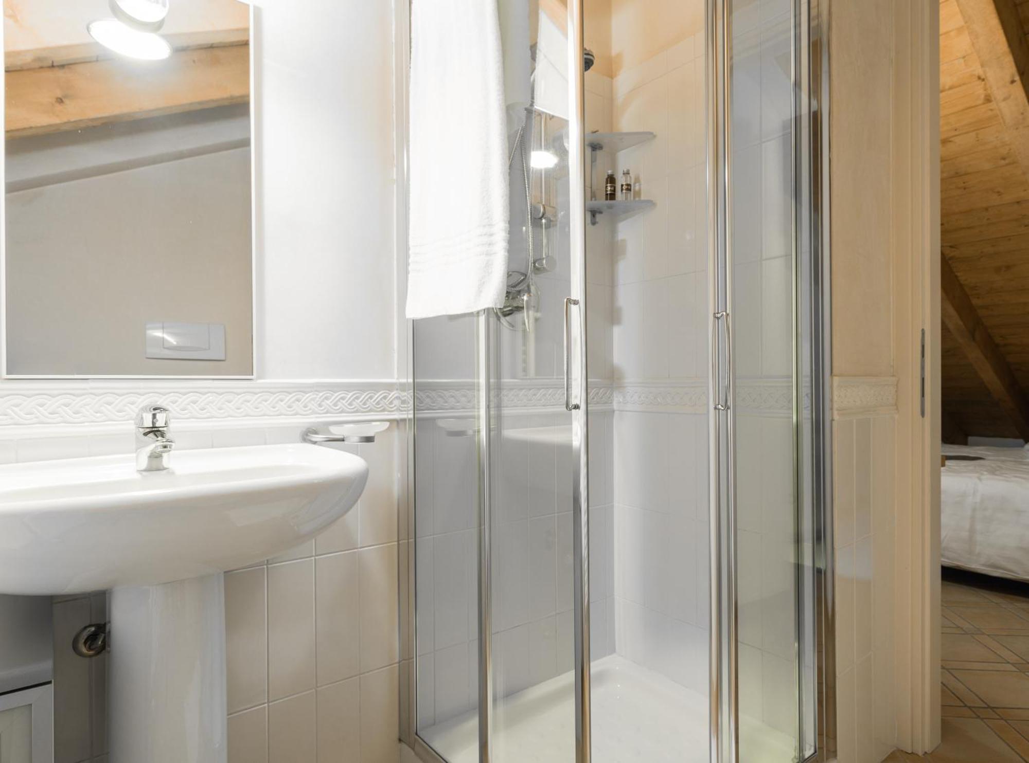 Ascanio Sforza - Suites & Apartments มิลาน ภายนอก รูปภาพ