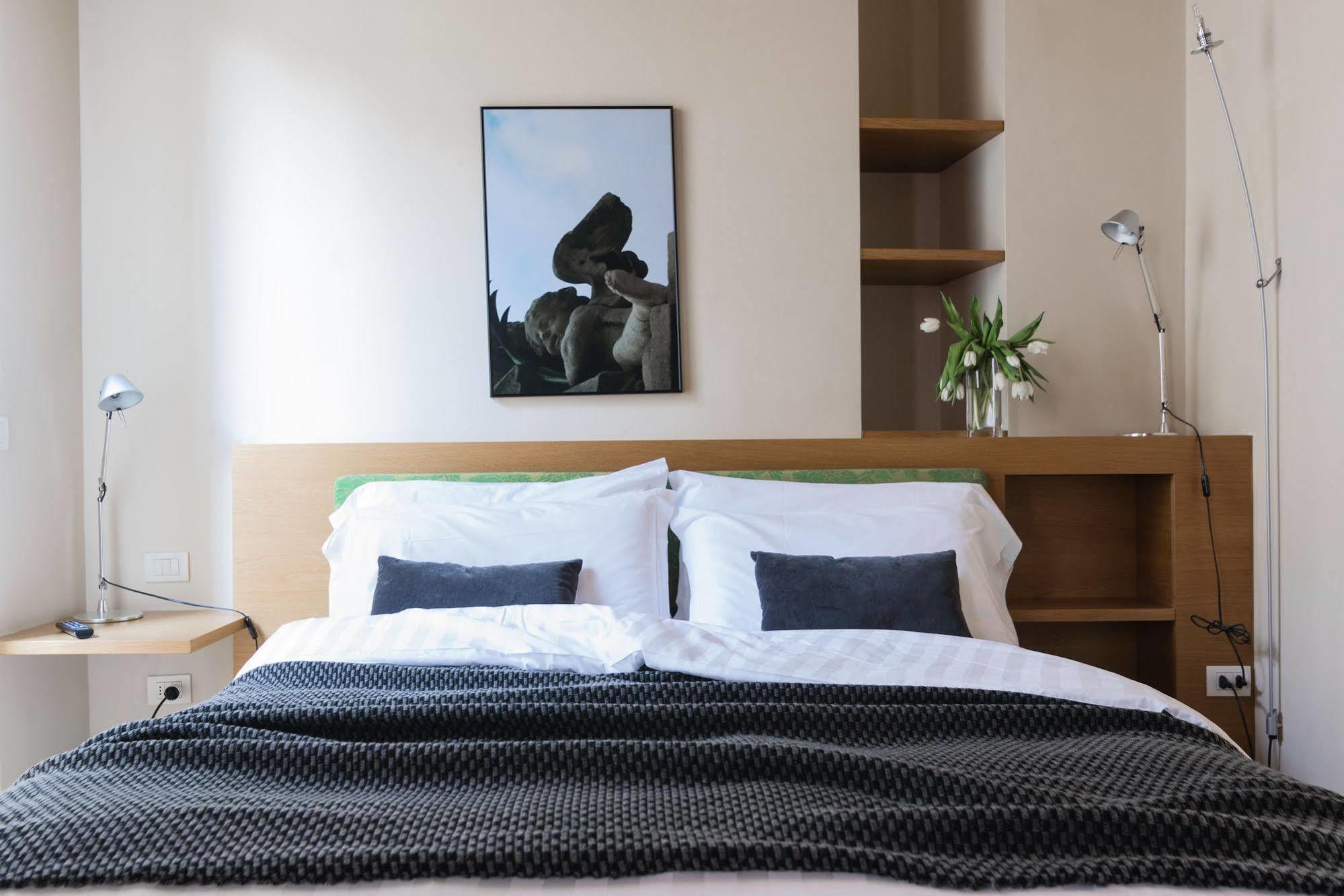 Ascanio Sforza - Suites & Apartments มิลาน ภายนอก รูปภาพ